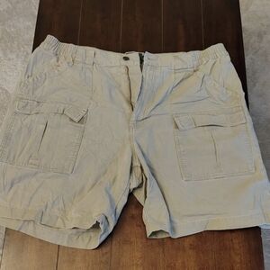 Men's Tan Cargo Shorts